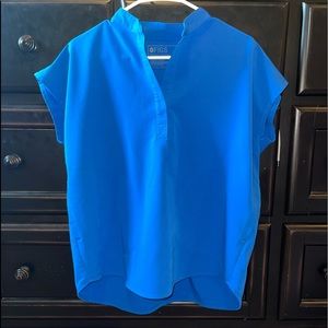 Royal blue figs scrub top! 💙